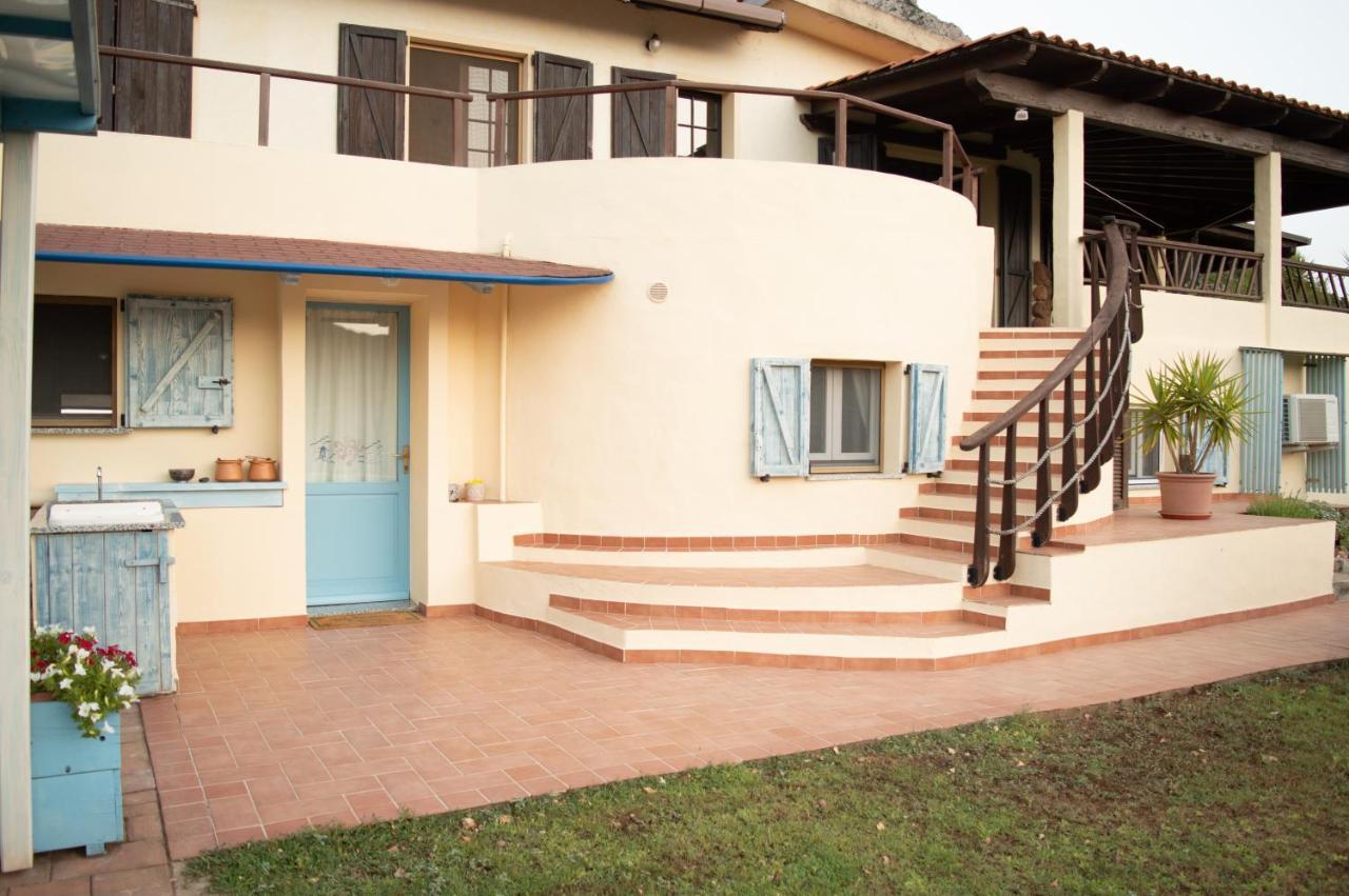 Nel Verde Del Villaggio - Casetta Celeste Gonnesa Exterior foto